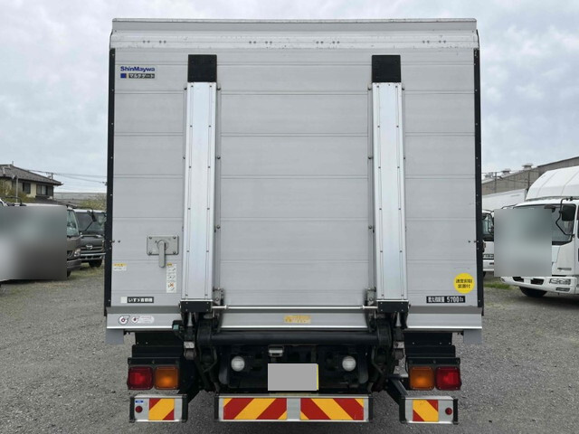 いすゞフォワードアルミブロック増トン（6t・8t）[写真05]