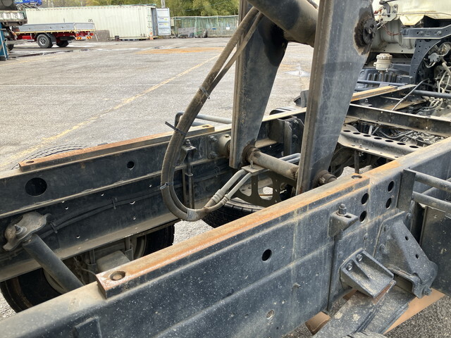 日野レンジャー深ダンプ（土砂禁ダンプ）中型（4t）[写真25]