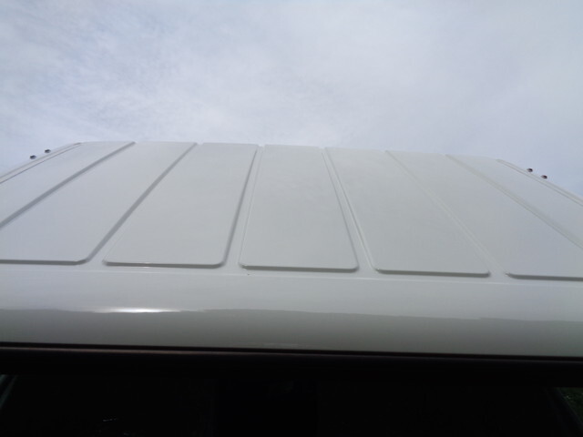 三菱ふそうキャンター平ボディ小型（2t・3t）[写真17]