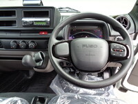 三菱ふそうキャンター平ボディ小型（2t・3t）[写真32]