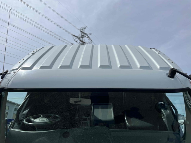 三菱ふそうファイターアルミブロック中型（4t）[写真22]