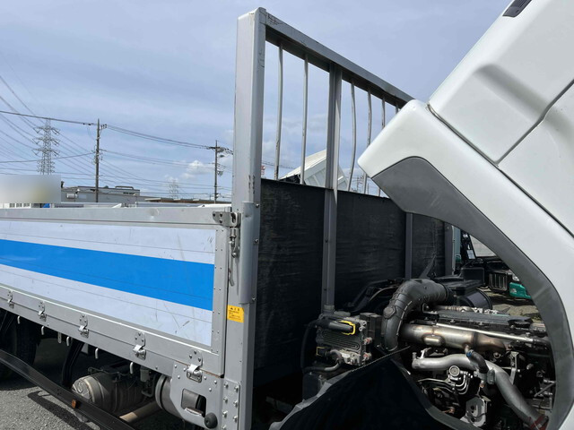 三菱ふそうファイターアルミブロック中型（4t）[写真23]