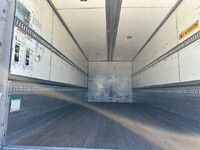 いすゞフォワードアルミウイング増トン（6t・8t）[写真15]