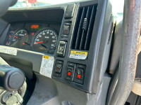 いすゞフォワードアルミウイング増トン（6t・8t）[写真29]