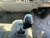 いすゞフォワードアルミウイング増トン（6t・8t）[写真31]