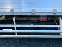 いすゞフォワードアルミウイング増トン（6t・8t）[写真38]