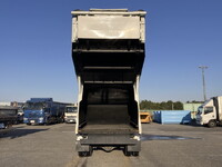 三菱ふそうファイターパッカー車（塵芥車）中型（4t）[写真15]