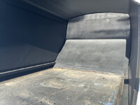 三菱ふそうファイターパッカー車（塵芥車）中型（4t）[写真17]