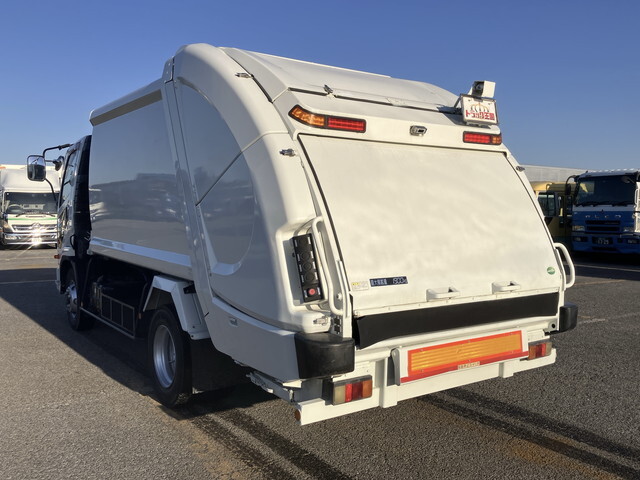 三菱ふそうファイターパッカー車（塵芥車）中型（4t）[写真04]