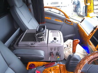 いすゞエルフ平ボディ小型（2t・3t）[写真27]