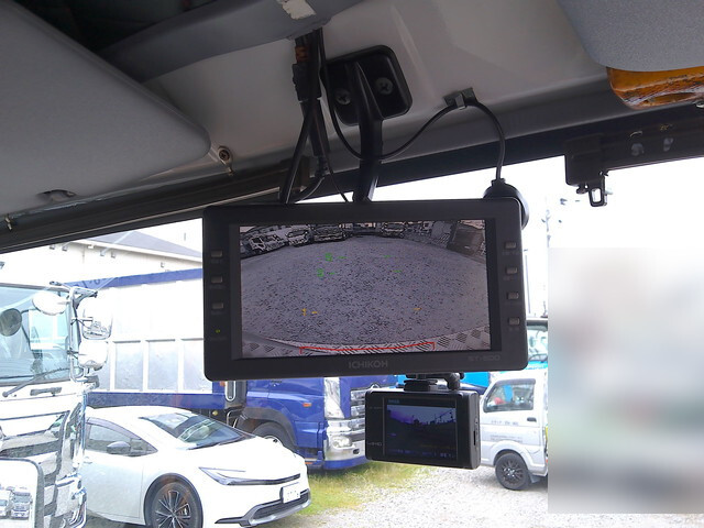 いすゞエルフ平ボディ小型（2t・3t）[写真31]