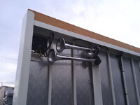 いすゞエルフ平ボディ小型（2t・3t）[写真38]