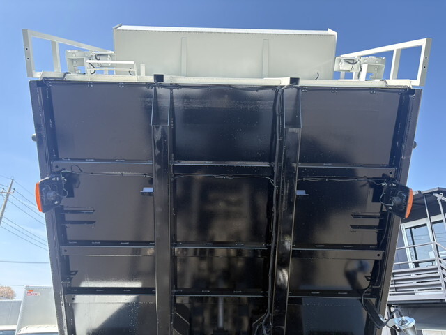 いすゞフォワードダンプ増トン（6t・8t）[写真13]