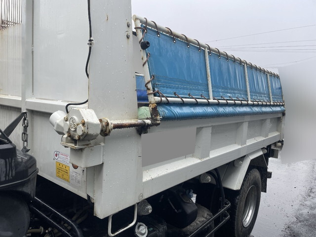 三菱ふそうファイターダンプ中型（4t）[写真06]