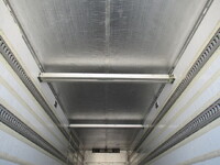 三菱ふそうスーパーグレート冷凍車（冷蔵車）大型（10t）[写真15]