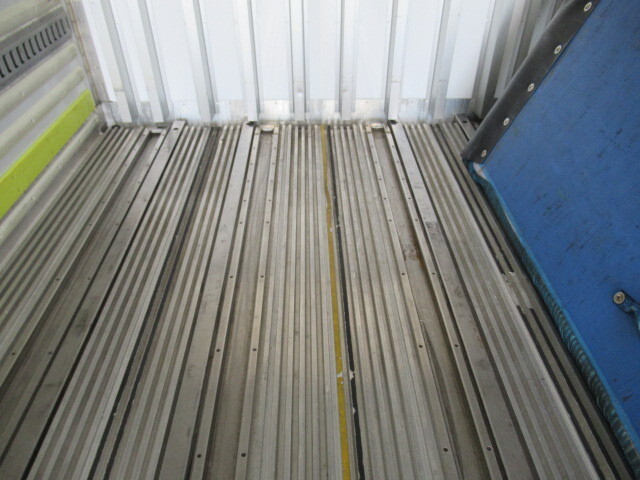 三菱ふそうスーパーグレート冷凍車（冷蔵車）大型（10t）[写真16]