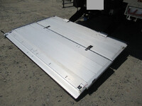 三菱ふそうスーパーグレート冷凍車（冷蔵車）大型（10t）[写真18]