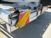 三菱ふそうスーパーグレート冷凍車（冷蔵車）大型（10t）[写真19]