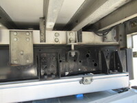 三菱ふそうスーパーグレート冷凍車（冷蔵車）大型（10t）[写真22]