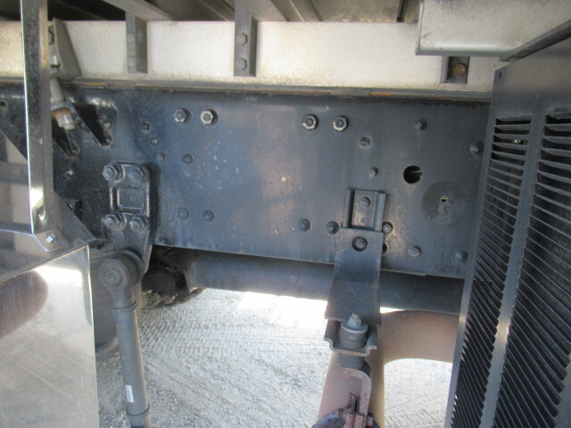 三菱ふそうスーパーグレート冷凍車（冷蔵車）大型（10t）[写真24]