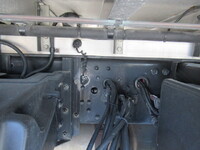 三菱ふそうスーパーグレート冷凍車（冷蔵車）大型（10t）[写真27]