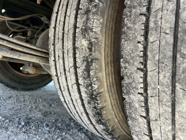 日野デュトロコンテナ専用車小型（2t・3t）[写真38]