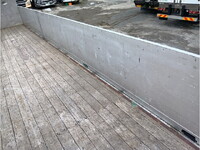 UDトラックスクオンクレーン4段大型（10t）[写真18]