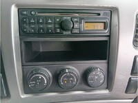 UDトラックスクオンクレーン4段大型（10t）[写真24]