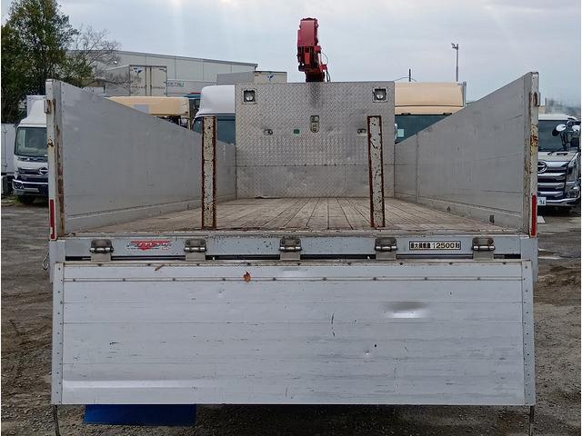 UDトラックスクオンクレーン4段大型（10t）[写真09]