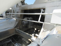 いすゞギガミキサー車（コンクリートミキサー）大型（10t）[写真20]