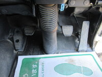 いすゞギガミキサー車（コンクリートミキサー）大型（10t）[写真38]