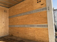 トヨタトヨエースアルミバン小型（2t・3t）[写真22]