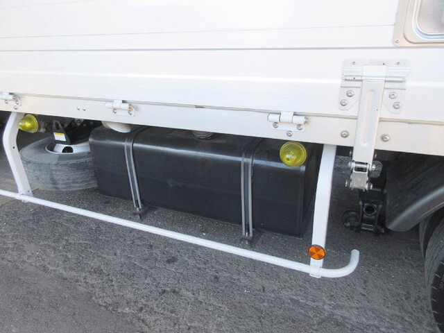 日野レンジャーアルミウイング中型（4t）[写真13]