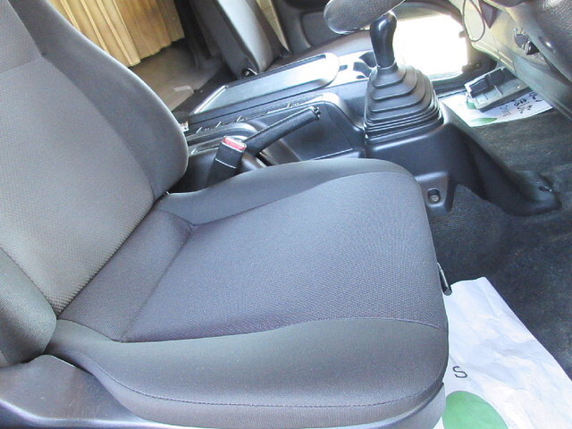 日野レンジャーアルミウイング中型（4t）[写真22]