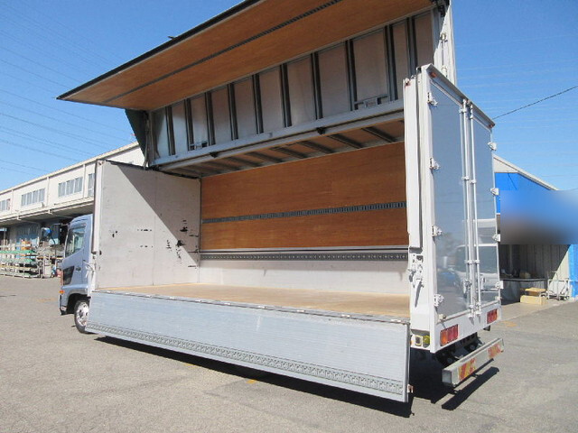 日野レンジャーアルミウイング中型（4t）[写真05]