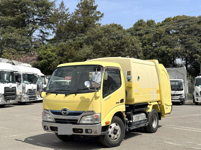 日野デュトロパッカー車（塵芥車）2014年(平成26年)TQG-XKU600X