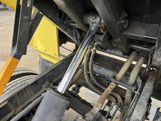 日野デュトロパッカー車（塵芥車）小型（2t・3t）[写真20]