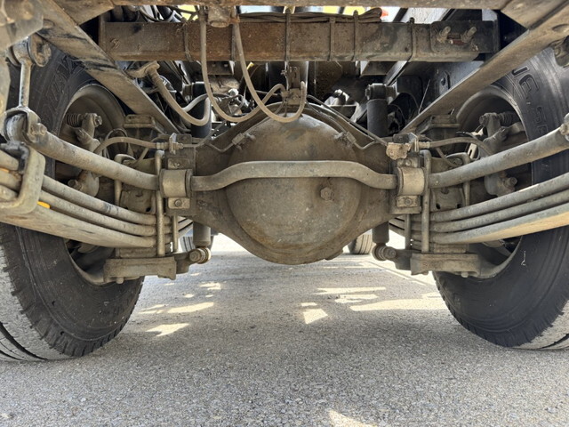 日野デュトロパッカー車（塵芥車）小型（2t・3t）[写真24]