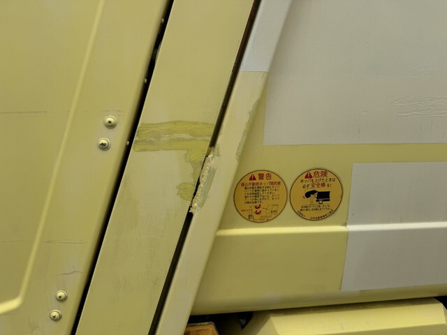 日野デュトロパッカー車（塵芥車）小型（2t・3t）[写真38]