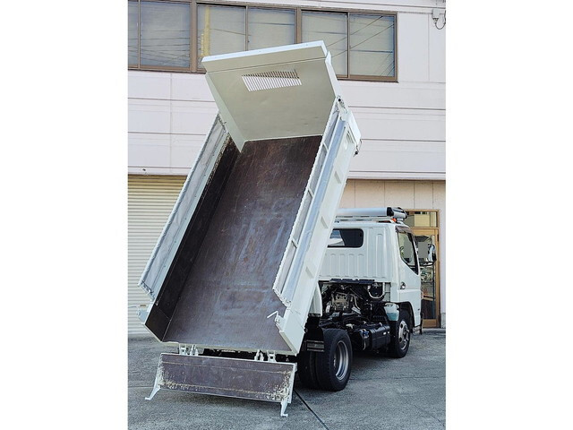 三菱ふそうキャンターダンプ小型（2t・3t）[写真04]
