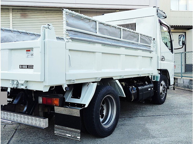 三菱ふそうキャンターダンプ小型（2t・3t）[写真08]