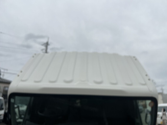 いすゞエルフ冷凍車（冷蔵車）小型（2t・3t）[写真25]