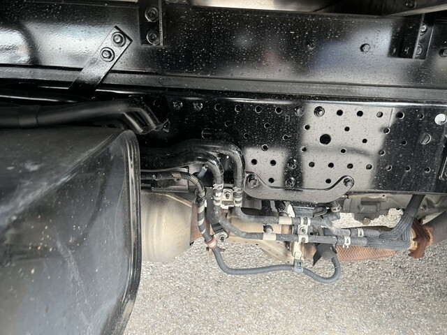 いすゞエルフ冷凍車（冷蔵車）小型（2t・3t）[写真35]