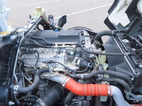 三菱ふそうキャンター散水車小型（2t・3t）[写真15]