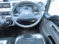 三菱ふそうキャンター散水車小型（2t・3t）[写真20]