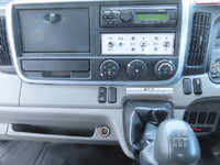 三菱ふそうキャンター散水車小型（2t・3t）[写真22]