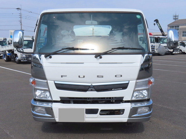 三菱ふそうキャンター散水車小型（2t・3t）[写真05]