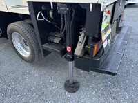 いすゞエルフ高所作業車小型（2t・3t）[写真14]