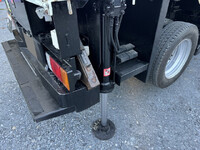 いすゞエルフ高所作業車小型（2t・3t）[写真16]