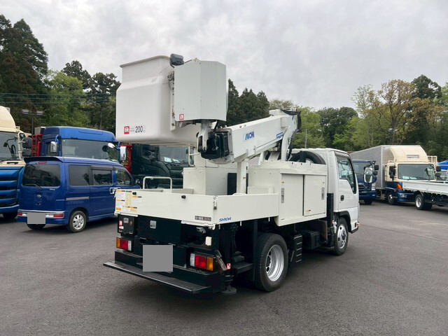 いすゞエルフ高所作業車小型（2t・3t）[写真02]